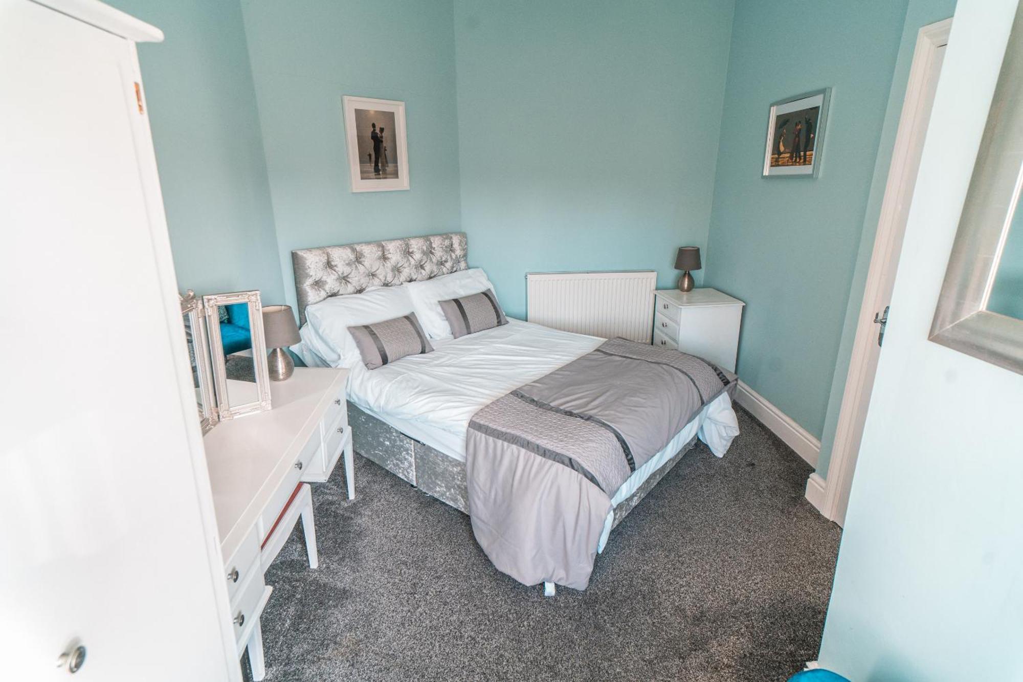 Beachmount Holiday Apartments Colwyn Bay Bilik gambar